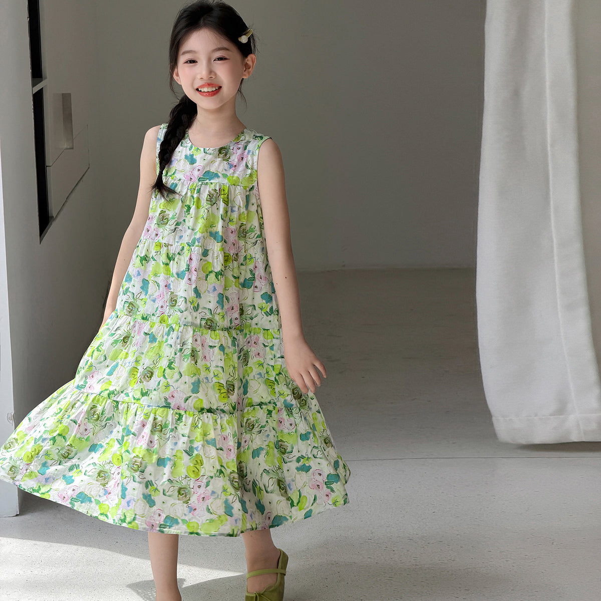 Girls' summer dress